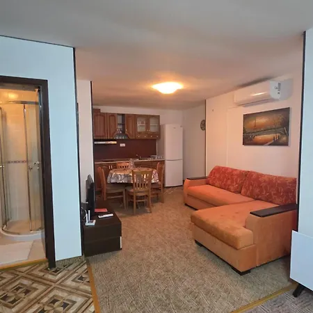 маунтин лодж בית אירוח